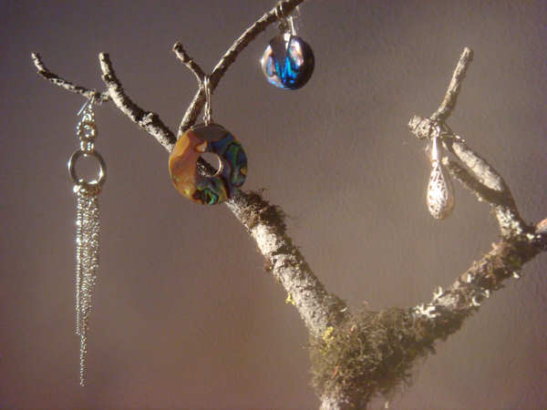 This type of jewelry display looks gorgeous in either a bedroom, a bathroom or it can be used in a store setting
