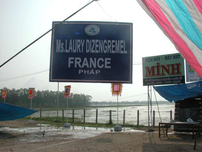 It all starts with a sign, an empty space and a fertile few days of touring around to form impressions of An Giang province... Have tools, will travel!